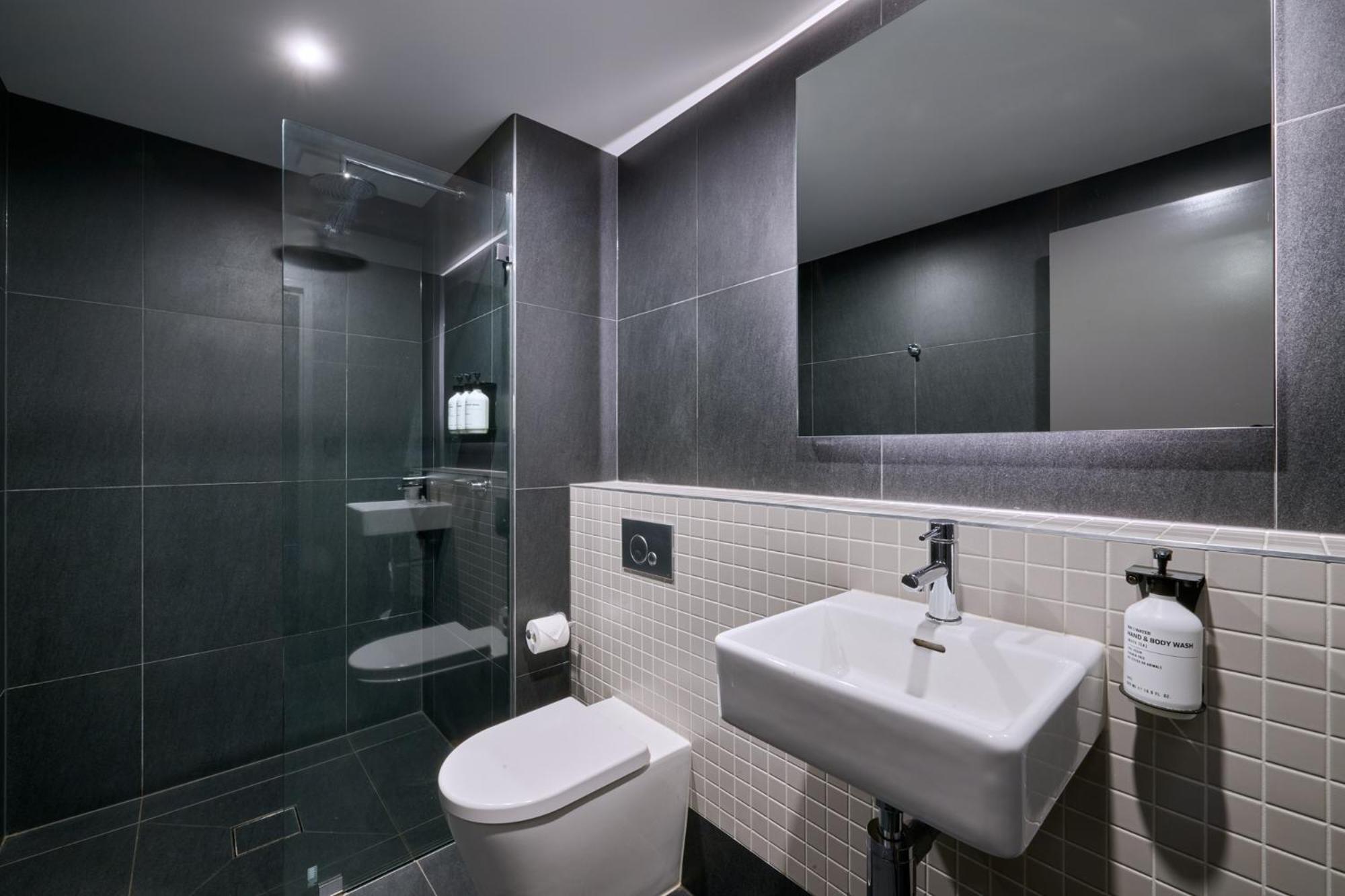 Abode Belconnen Hotel Canberra Eksteriør billede